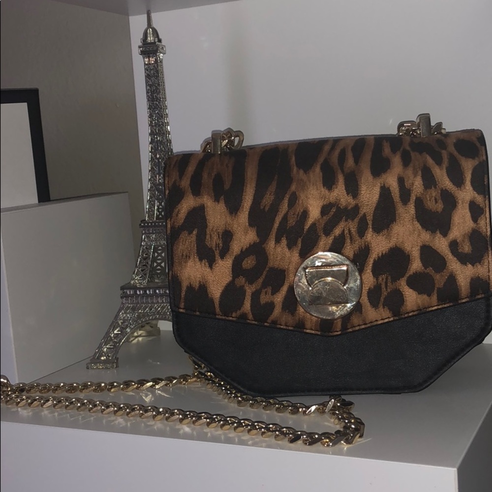 Express Leopard bag